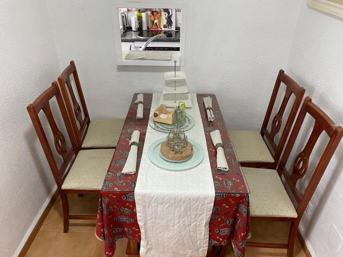 An Indian Bollywood Sevilla Experience - For Families, Couples & Business Trips Exteriör bild